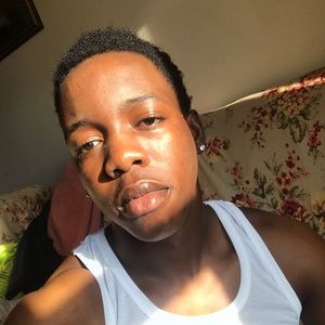 Meet your Posher, Lornell